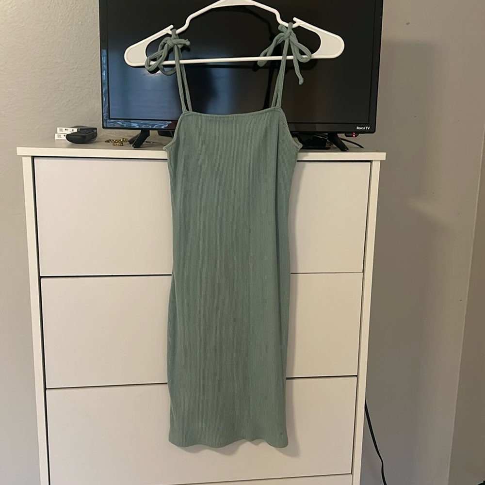 Green Wild Fable bodycon dress